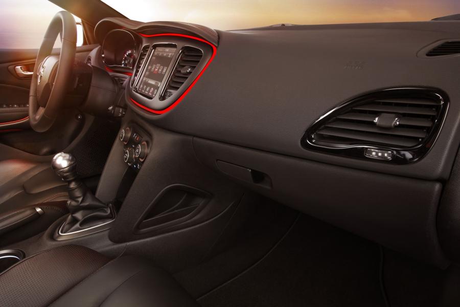  Dodge Dart 2012 года  (фото 6 из 145)